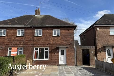 Semi-detached house - Henderson Grove, Stoke-On-Trent ST3