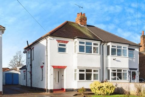 Semi-detached house - Lowfield Road, Anlaby, Hull