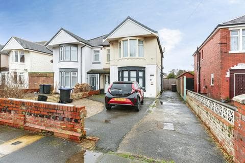 Flat - Mossom Lane, Thornton-Cleveleys, Lancashire, FY5