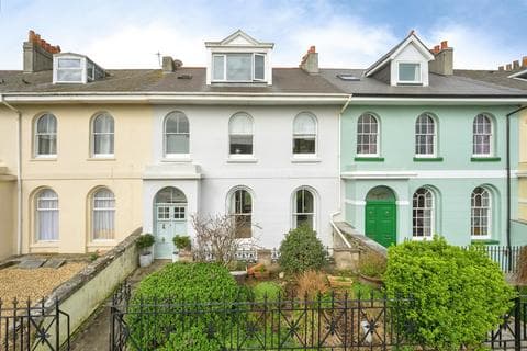 Terraced house - Caroline Place, Plymouth