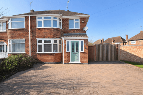 Semi-detached house - Bramcote Road, Wigston, LE18