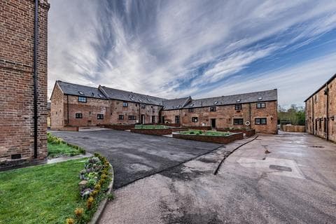 Barn conversion - Meadow Lane, Huntington, Chester, Cheshire, CH3 6DQ