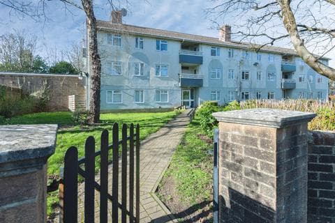 Apartment - Moore Avenue, BOURNEMOUTH