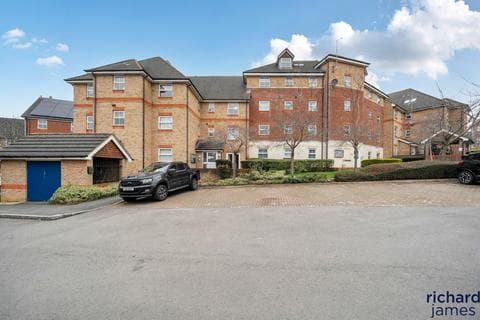 Flat - Swindon SN25