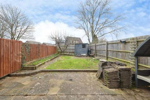 End of terrace house - Coleridge Close, Newport Pagnell