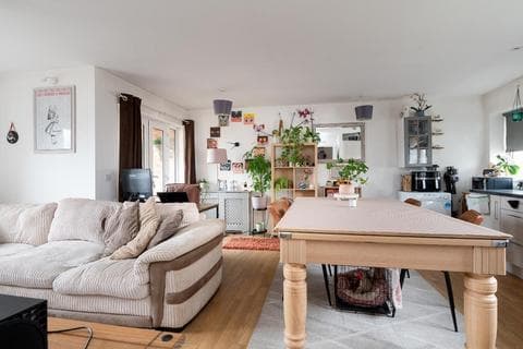 Apartment - Whitehouse, Milton Keynes MK8