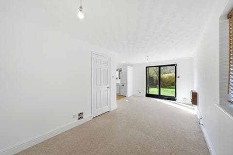 Flat - Loris Court, Cambridge, CB1