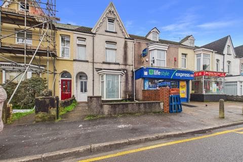 Terraced house - King Edward's Road, Swansea, SA1