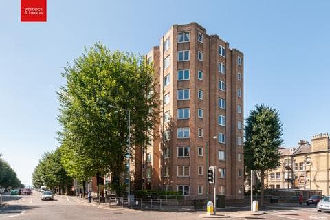 Apartment - The Drive, Hove