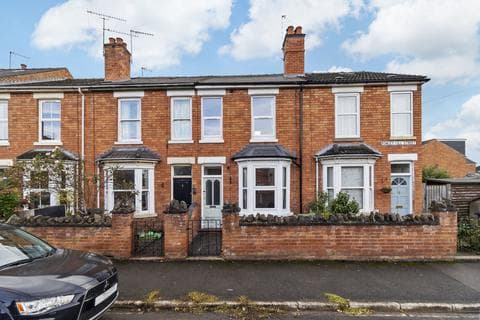Terraced house - Rowley Hill Street, Worcester WR2
