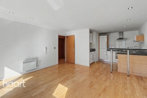 Apartment - Gotts Road, LEEDS