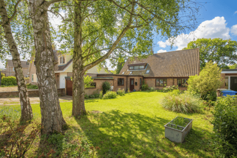 Detached house - Constable Road, Eaton Rise
