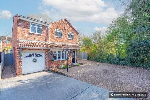 Detached house - Shetland Close, Fearnhead, WA2