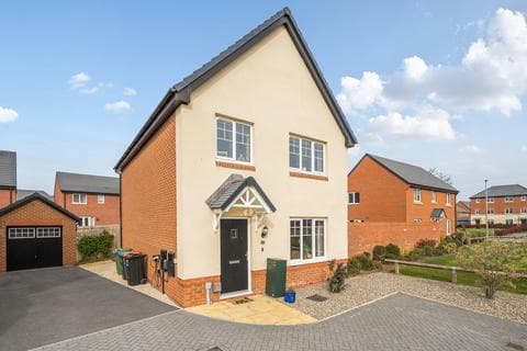 Detached house - Devana Gardens, Chester, Cheshire