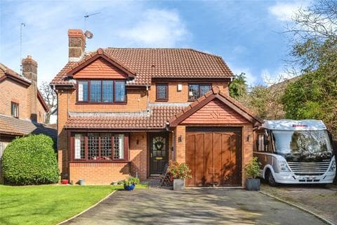 Detached house - Dysgwylfa, Swansea SA2