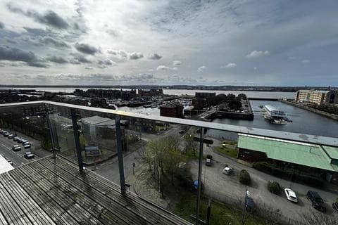Flat - Plaza Boulevard, LIVERPOOL, Merseyside, L8