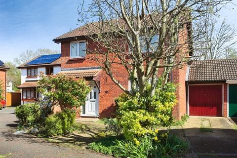 Detached house - Uplands, Peterborough