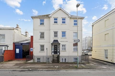 Apartment - Hewlett Road, Cheltenham, GL52