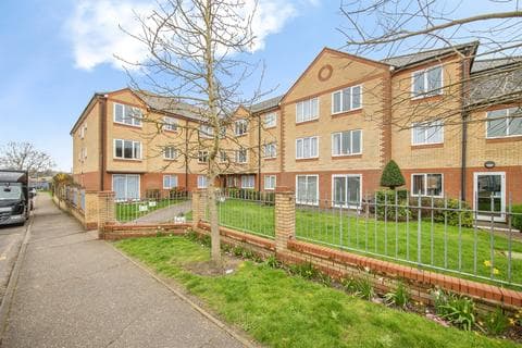 Retirement property - Exeter Drive, COLCHESTER