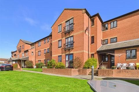 Flat - Ipswich Road, Colchester