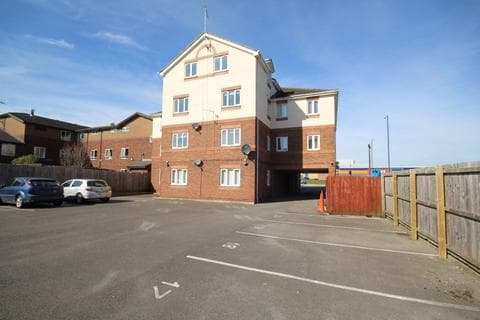 Apartment - Trunk Road, Middlesbrough TS6