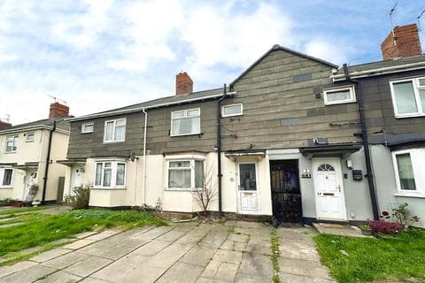 Terraced house - The Riddings, Wolverhampton WV10