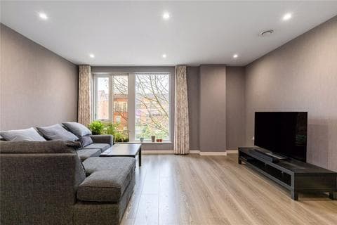 Apartment - Hills Road, Cambridge, CB2