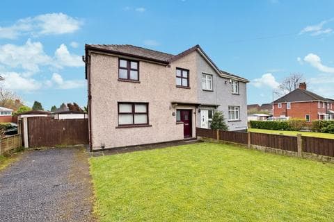 Semi-detached house - Southfield Drive, Westhoughton, BL5