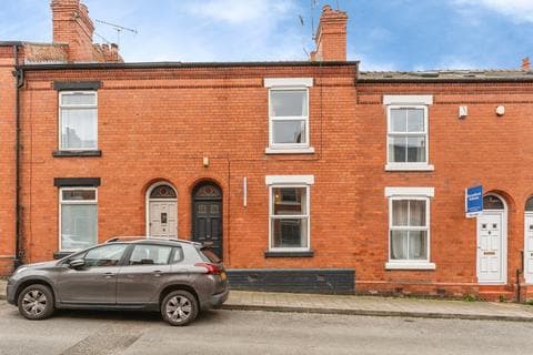 Terraced house - Leonard Street, Chester, Cheshire, CH1