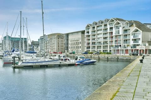 Apartment - Mariners Court, PLYMOUTH