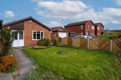 Detached bungalow - Barony Way, Chester CH4