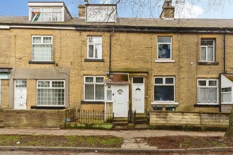 Terraced house - Lytton Road, Bradford