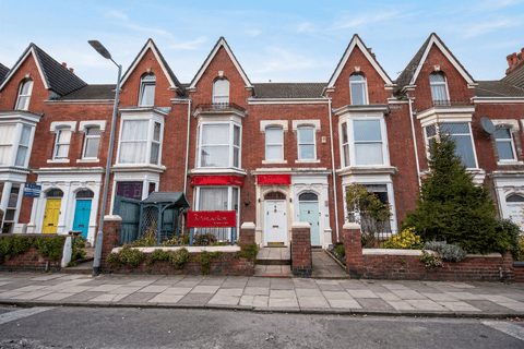 Terraced house - Mirador Crescent, Swansea SA2