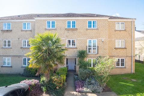 Apartment - Britannia Mews, Hough Side Road, Pudsey