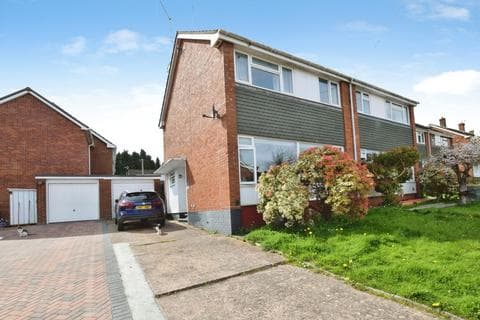 Semi-detached house - Woodbury View, Exeter