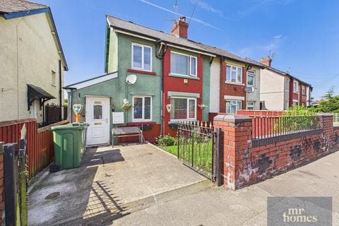 Semi-detached house - Wilson Road, Ely, Cardiff, CF5