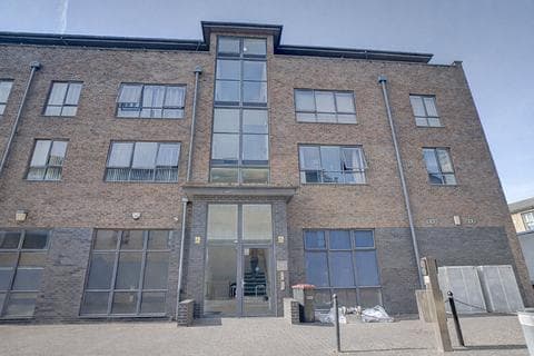 Apartment - Priam House, Firefly Avenue, Swindon, SN2