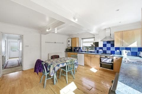 Semi-detached house - Horningsea Road, Fen Ditton, CB5