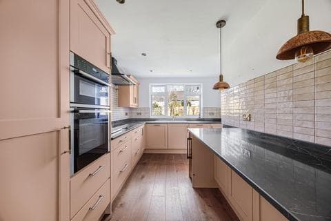 Bungalow - Turkdean Road, Benhall, Cheltenham, Gloucestershire, GL51