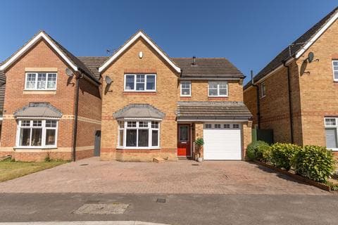 Detached house - Edney View, Newport, NP10