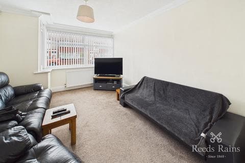 Terraced house - Ivy Avenue, Lancashire FY4