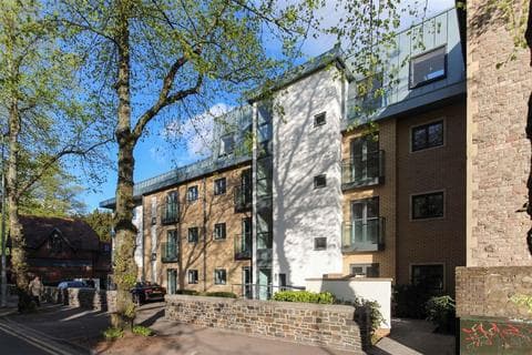 Apartment - Cathedral Road, Cardiff CF11