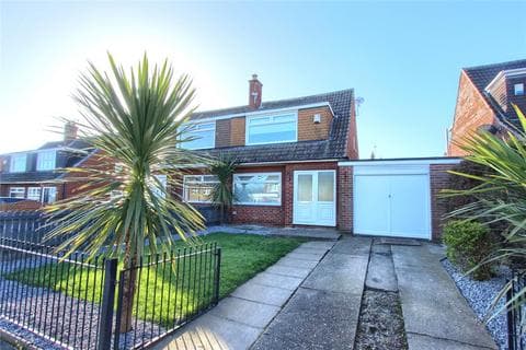 Semi-detached house - Guildford Road, Normanby