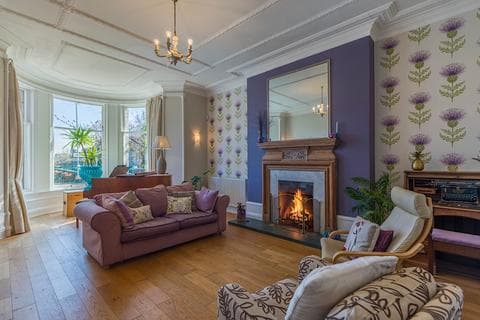 Semi-detached house - Hamilton Place, Aberdeen, AB15