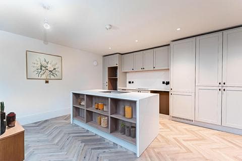 Apartment - Beverley Court, York YO30