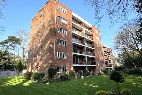 Apartment - The Avenue, BRANKSOME PARK, BH13