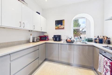 Apartment - Bath Road, Cheltenham, Gloucestershire, GL53