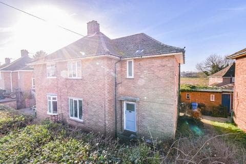 Semi-detached house - Robson Road, Norwich, Norfolk, NR5 8NZ
