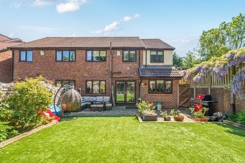 Semi-detached house - Hawkhills, Leeds LS7