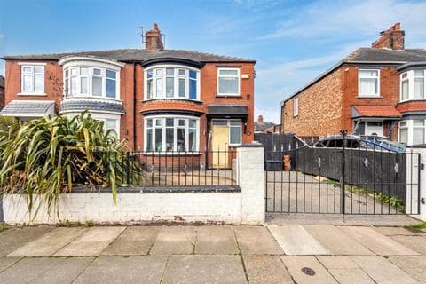 Semi-detached house - Roseberry Road, MIDDLESBROUGH